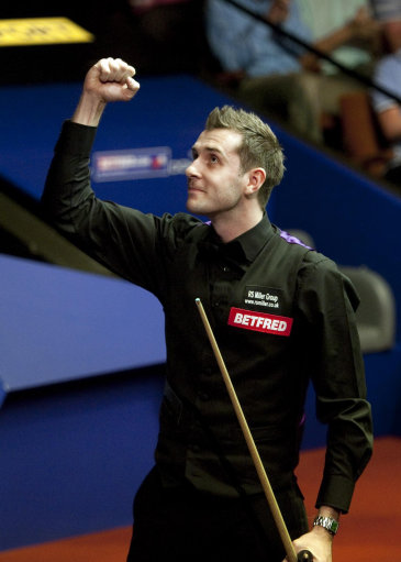 多个方面反 多个方面反