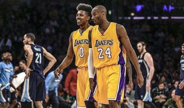 仅在特定牌 仅在特定牌